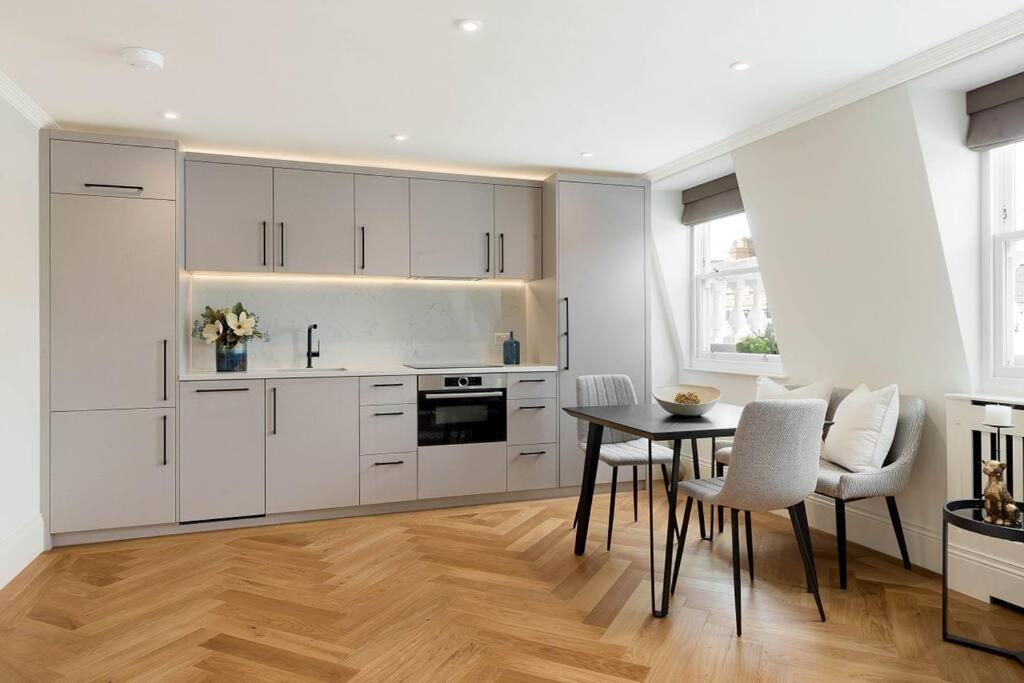 Amazing South Kensington Apartment London Exteriör bild